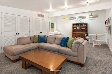 7260 W Mercer Way, Mercer Island, WA 98040 - photo 7