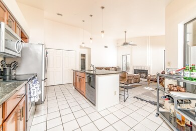 5591 N Skyset Loop-15
