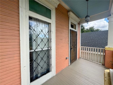 2931 Saint Philip St unit Upper, New Orleans, LA 70119 - photo 3