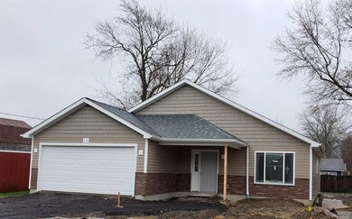 133 Community Dr, North Tonawanda, NY 14120 - photo 2