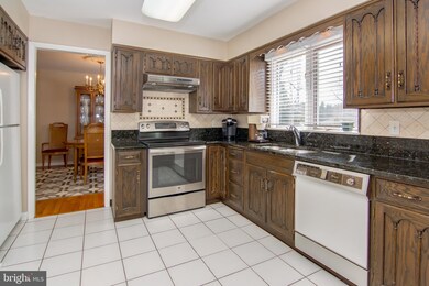 12904 Gent Rd, Reisterstown, MD 21136 - photo 4