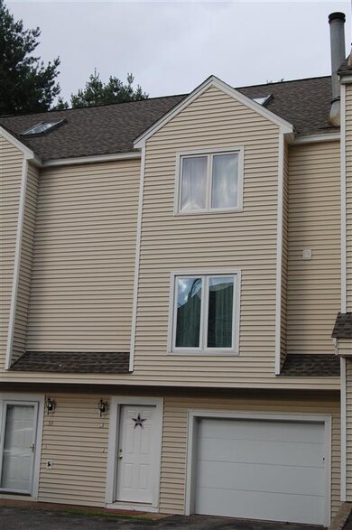 31 Gleneagle Dr unit U77, Nashua, NH 03063 - photo 2