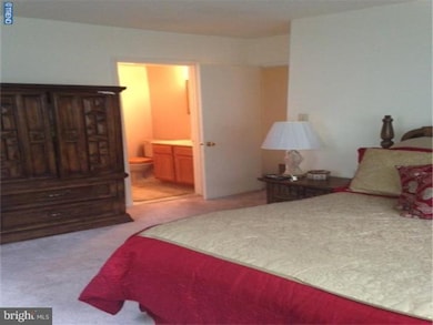 824 South Ave unit P4, Secane, PA 19018 - photo 6