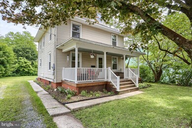 2 E Clements St, Pine Grove, PA 17963 - photo 2