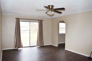 6520 Armando Ave, Fort Worth, TX 76133 - photo 4