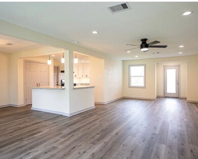 100 Lindsey Ave, Bay City, TX 77414 - photo 7