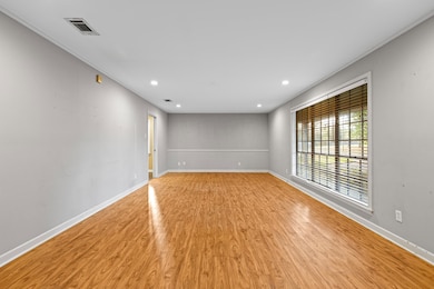 1100 Gardenia Ln, Longview, TX 75601 - photo 4