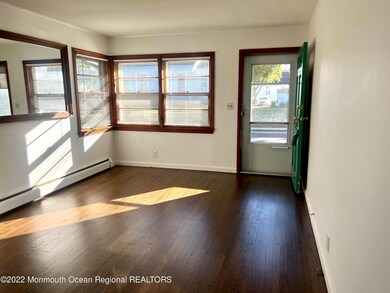 90 Division St, Keyport, NJ 07735 - photo 2