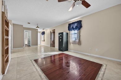 5688 Ridge Ave, Milton, FL 32583 - photo 4