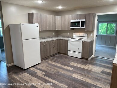 4 Kitchen
