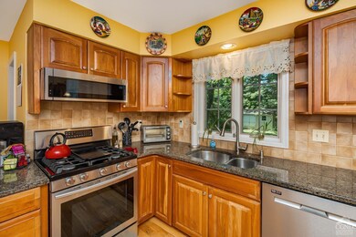 26 Maywood Rd, Delmar, NY 12054 - photo 6