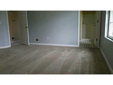 25 Glover St, Providence, RI 02908 - photo 7