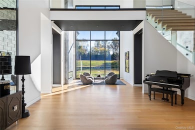 199 Lattingtown Rd, Locust Valley, NY 11560 - photo 5