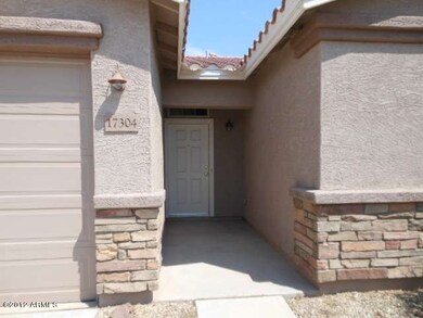 023-263592 Front Entry