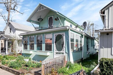 153 Eighth St