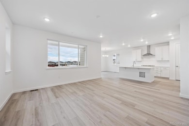 9217 Truckee Ct, Commerce City, CO 80022 - photo 6