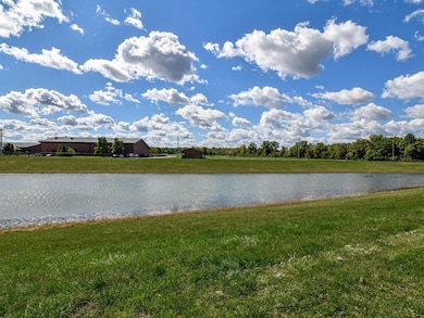 6677 Aster Dr, Pendleton, IN 46064 - photo 3