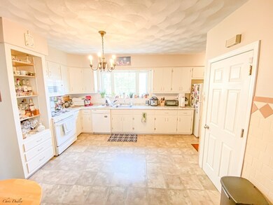 16 Heath St unit 3, Somerville, MA 02145 - photo 4