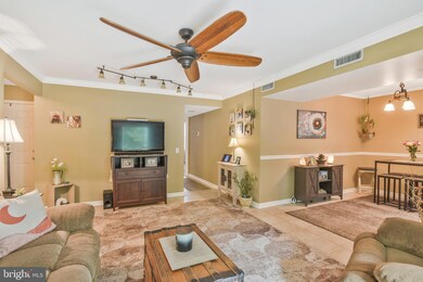 9230 Niki Place unit 101, Manassas, VA 20110 - photo 4