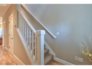 1721 N Manzanita St, Canby, OR 97013 - photo 4