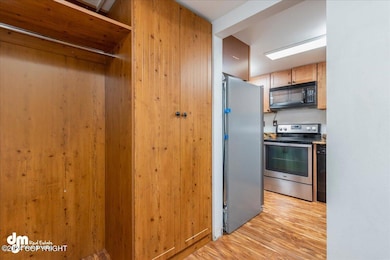 06-Entry 20240613-DW-5703