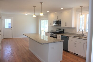 63 Burnham Rd, Lowell, MA 01852 - photo 3