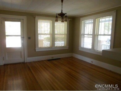 Living room, good light.