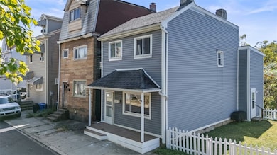 4724 Juniper St, Pittsburgh, PA 15224 - photo 4