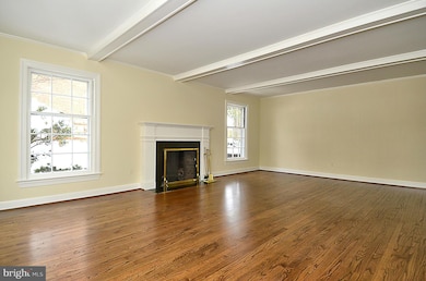 11031 Ardwick Dr, Rockville, MD 20852 - photo 6