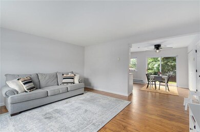 524 Blaker Dr, East Greenville, PA 18041 - photo 4