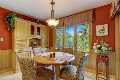 1235 Hawthorne Ridge Dr, Brookfield, WI 53045 - photo 5