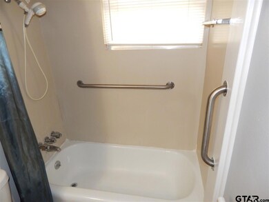 3907 3907 Driftwood, Tyler, TX 75701 - photo 6