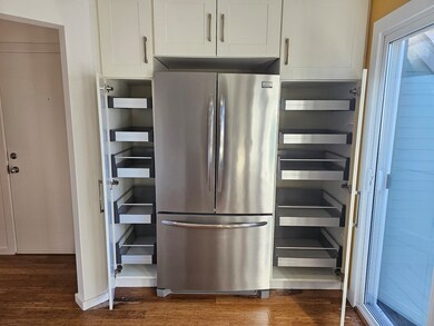 6 Sherman St unit D, Cambridge, MA 02138 - photo 5