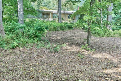 7 Clark Way Holmdel NJ 07733-large-001-1