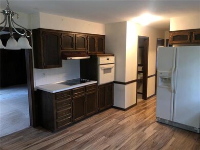 12218 W 101st St, Lenexa, KS 66215 - photo 4