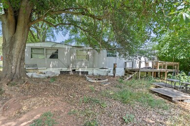 525 Elizabeth Dr, Gastonia, NC 28052 - photo 4