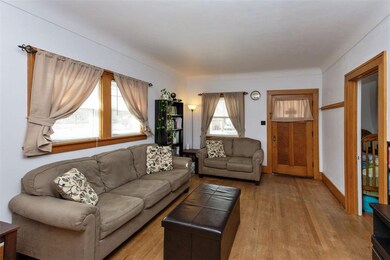 1709 8th Ave SW, Cedar Rapids, IA 52404 - photo 3