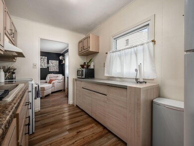 Kitchen (3)