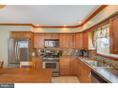 119 W Mill Rd, Maple Shade, NJ 08052 - photo 7