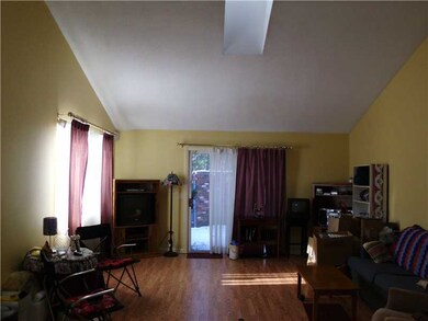 801 Williamsburg Cir unit 453, Warwick, RI 02886 - photo 3