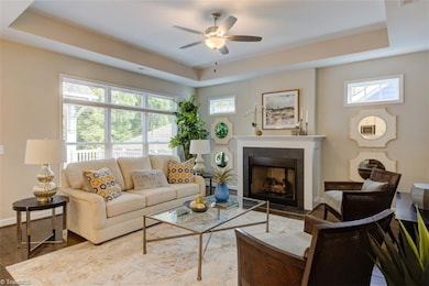 2433 Albemarle Ct, Winston-Salem, NC 27106 - photo 5