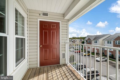 19 Brook Farm Ct unit M, Perry Hall, MD 21128 - photo 4