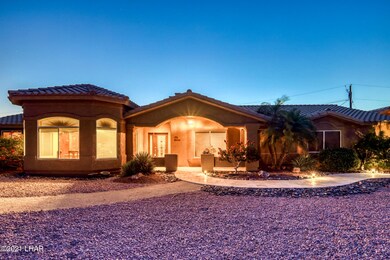 3793HiawathaDrEvening_04