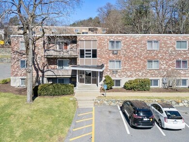 9 Jacqueline Rd unit D, Waltham, MA 02452 - photo 2