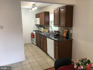 109 Runyon Ct, Manassas Park, VA 20111 - photo 6