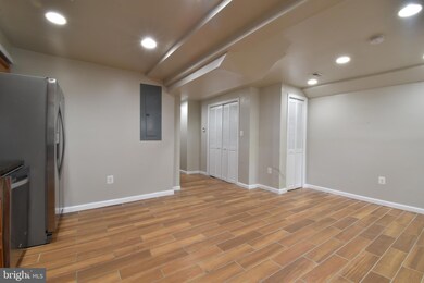 622 Princeton Place NW unit B, Washington, DC 20010 - photo 7