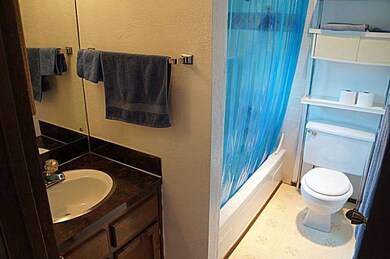 8001 E Glen Dr, Everett, WA 98203 - photo 6