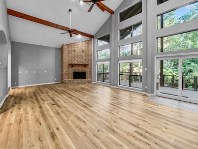 1314 Creekwood Dr, Garland, TX 75044 - photo 2