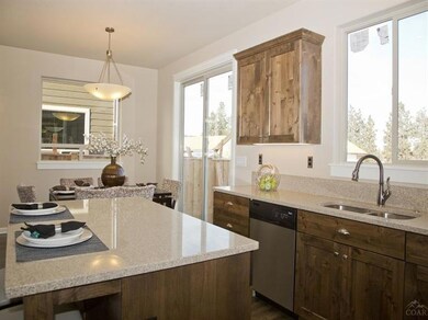 674 NE Vail Ln, Bend, OR 97701 - photo 7