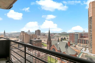 City Walk unit 1912, Saint Paul, MN 55101 - photo 4